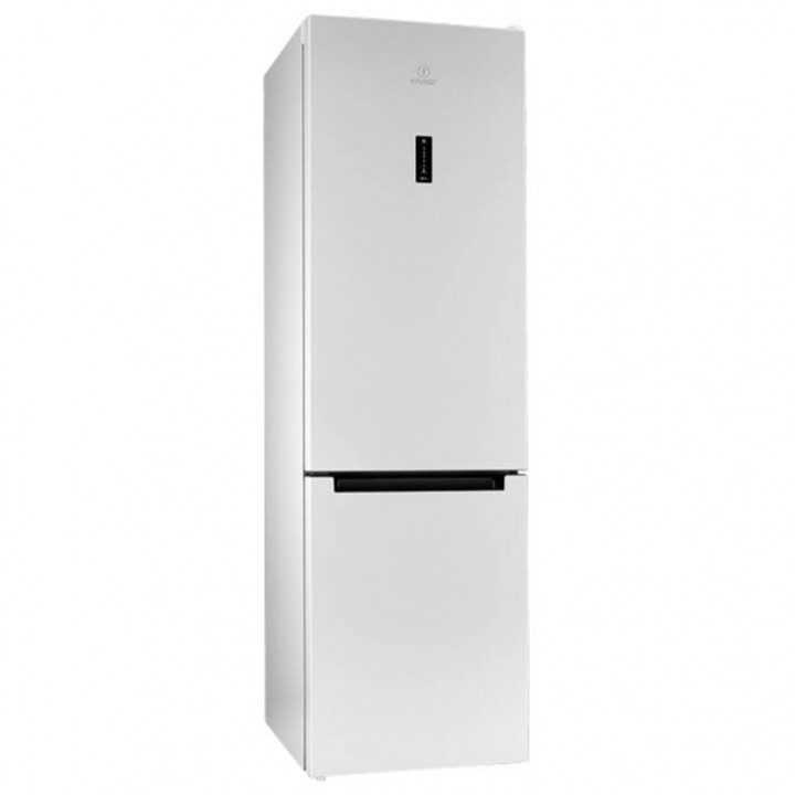 Холодильник INDESIT DF 5200 W белый,196см,NoFrost,с дисплеем